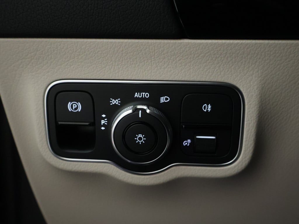 Mercedes-Benz Gla-klasse 250 e plug-in hybride progressive | panorama schui