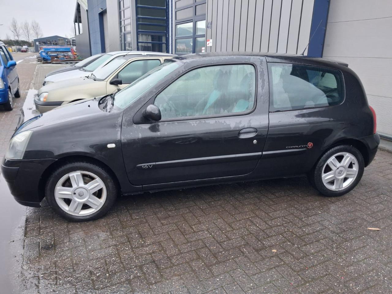 Renault clio 1.2 16v