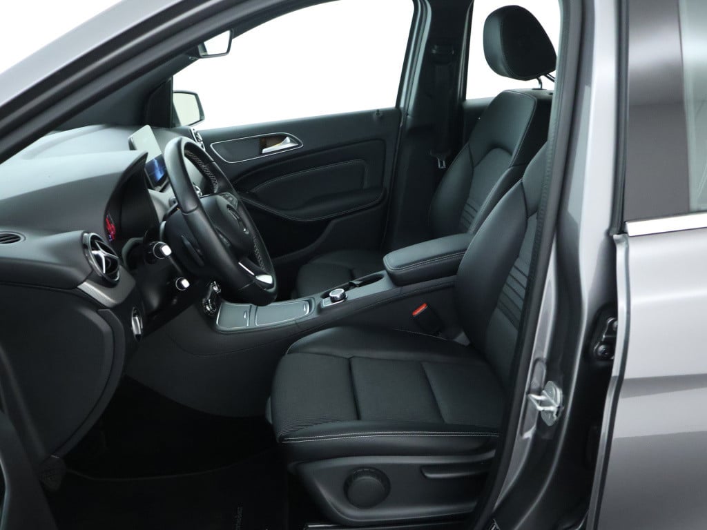 Mercedes-Benz B-Klasse 180 ambition | trekhaak | parkeersensoren | inclusie