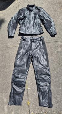 Dames motorpak leer, met wintervoering (mt 38/40)