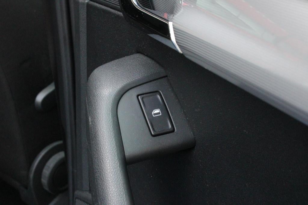 Skoda Octavia combi elegance business 1.4 tsi grt eleg bns