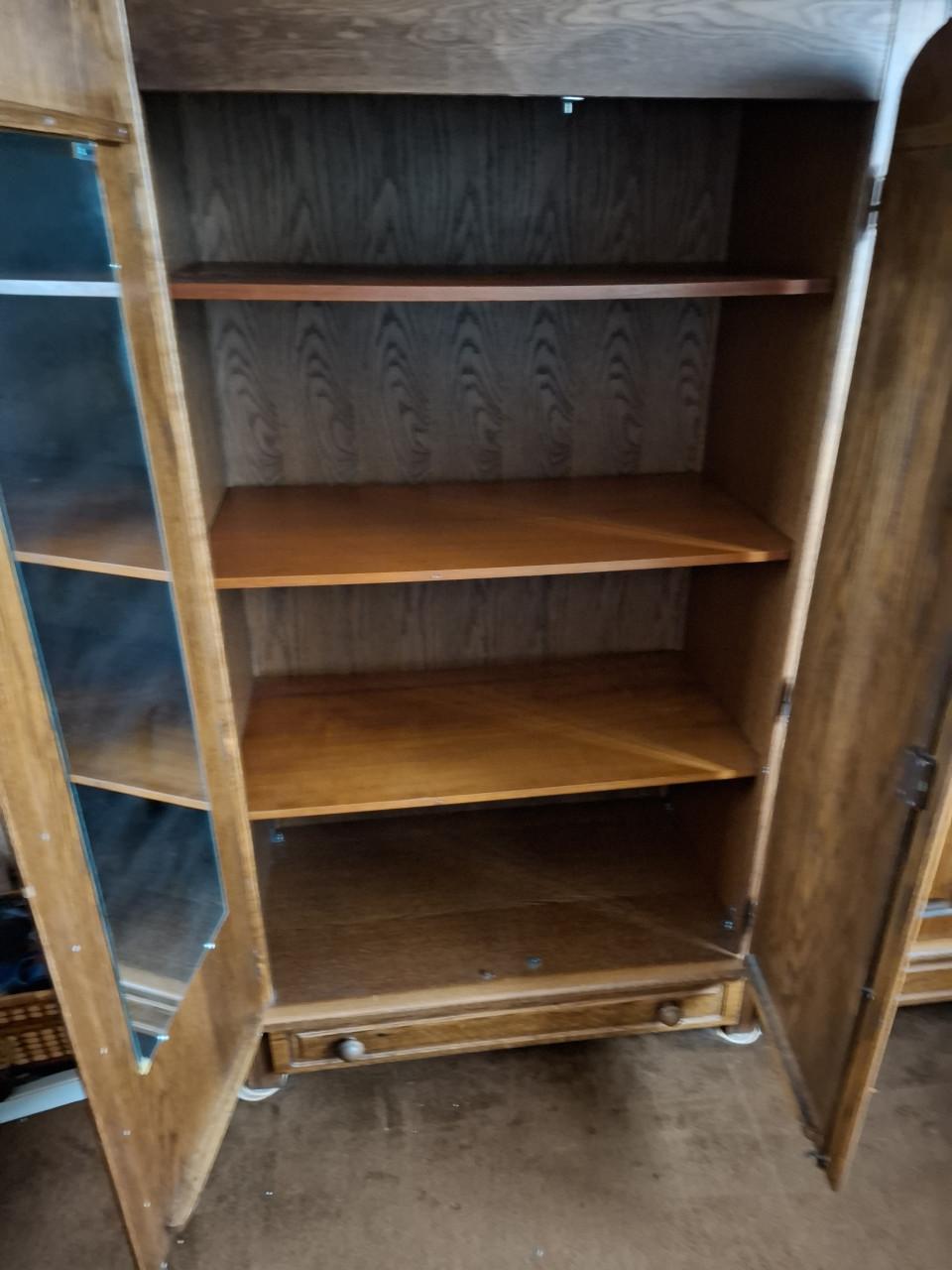 Kast