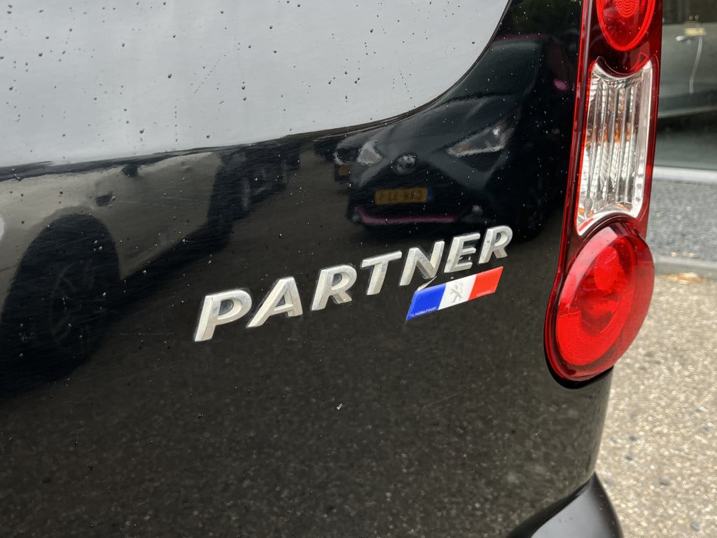 Peugeot Partner 122 1.6 bluehdi 100 l2 première s&s | marge! | trekhaak | a