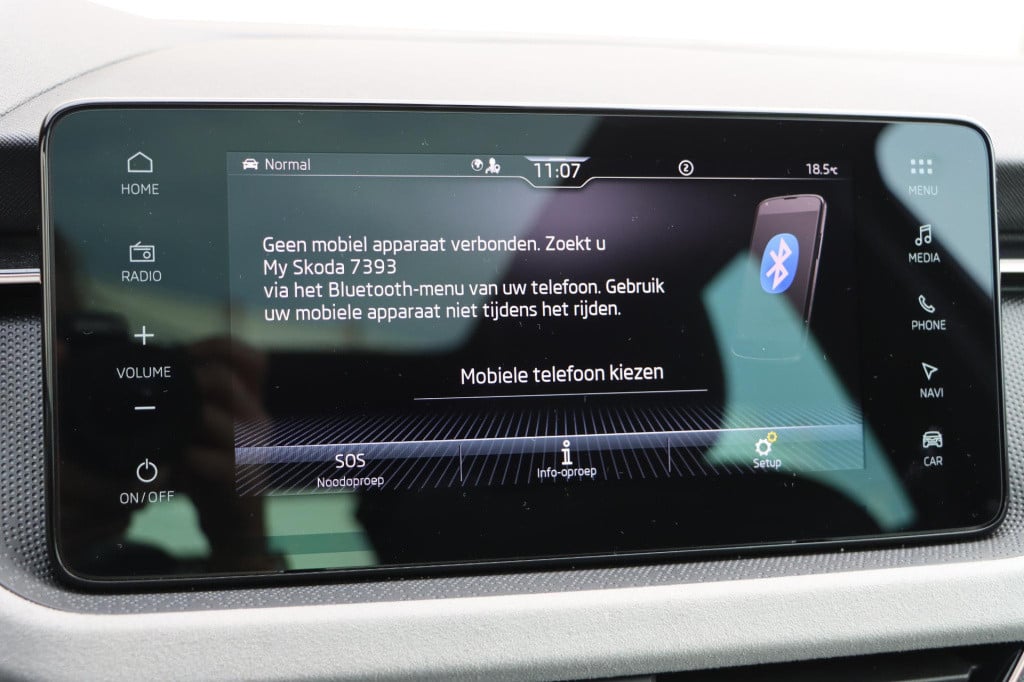 Skoda Scala 1.0 tsi business edition - travel assist