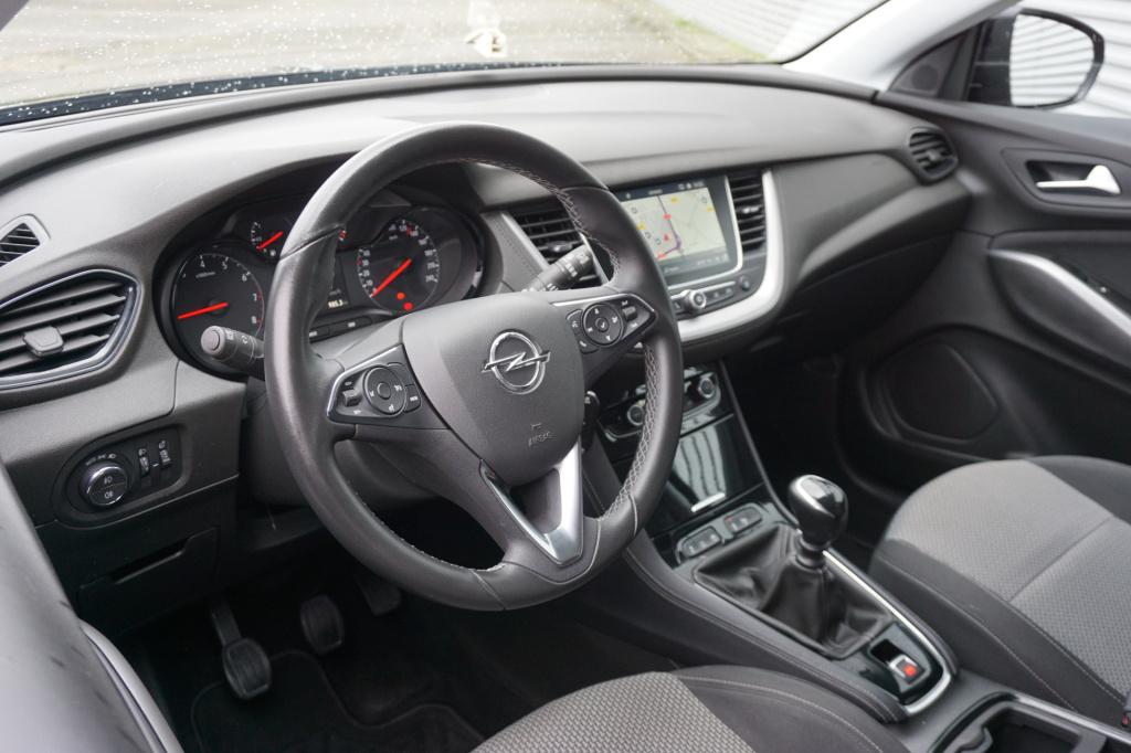 Opel Grandland X 1.2 turbo innovation climate / navi / cruise / elektr. ram