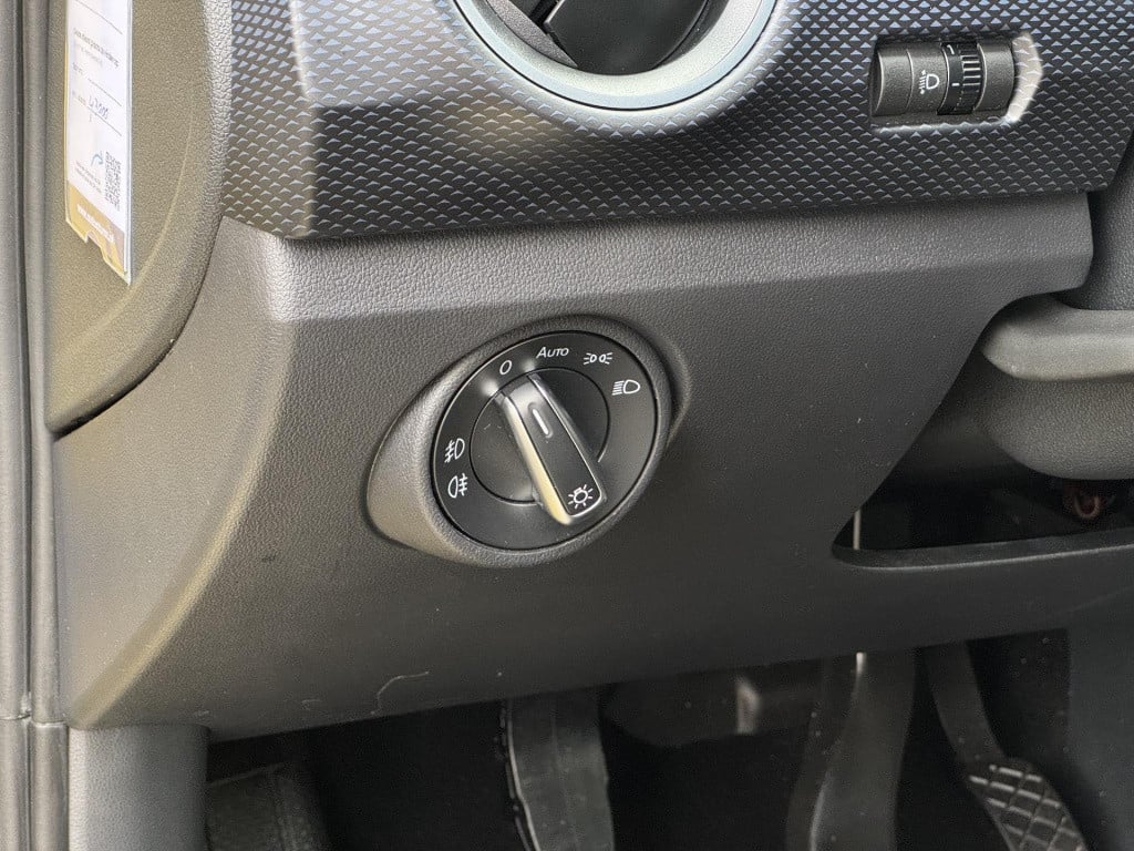Volkswagen UP! 1.0 united climate control, stoelverwarming!