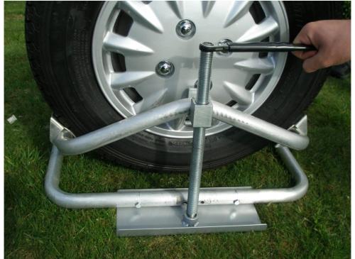 Caravan leveller