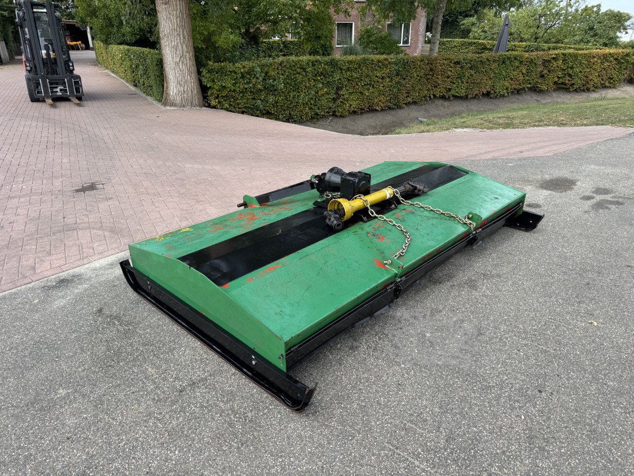 Weidebloter 275