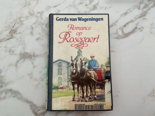 Gerda van Wageningen.  romance op Rosegaert