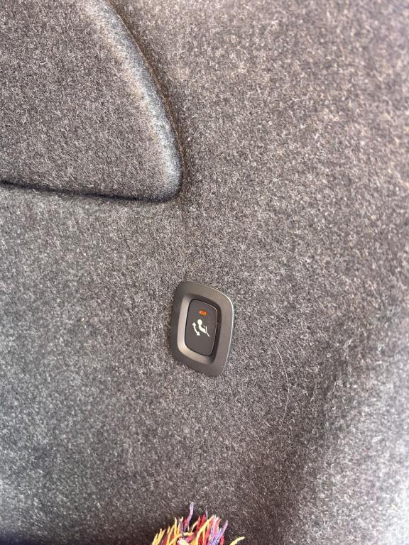 Volvo XC40 recharge plus