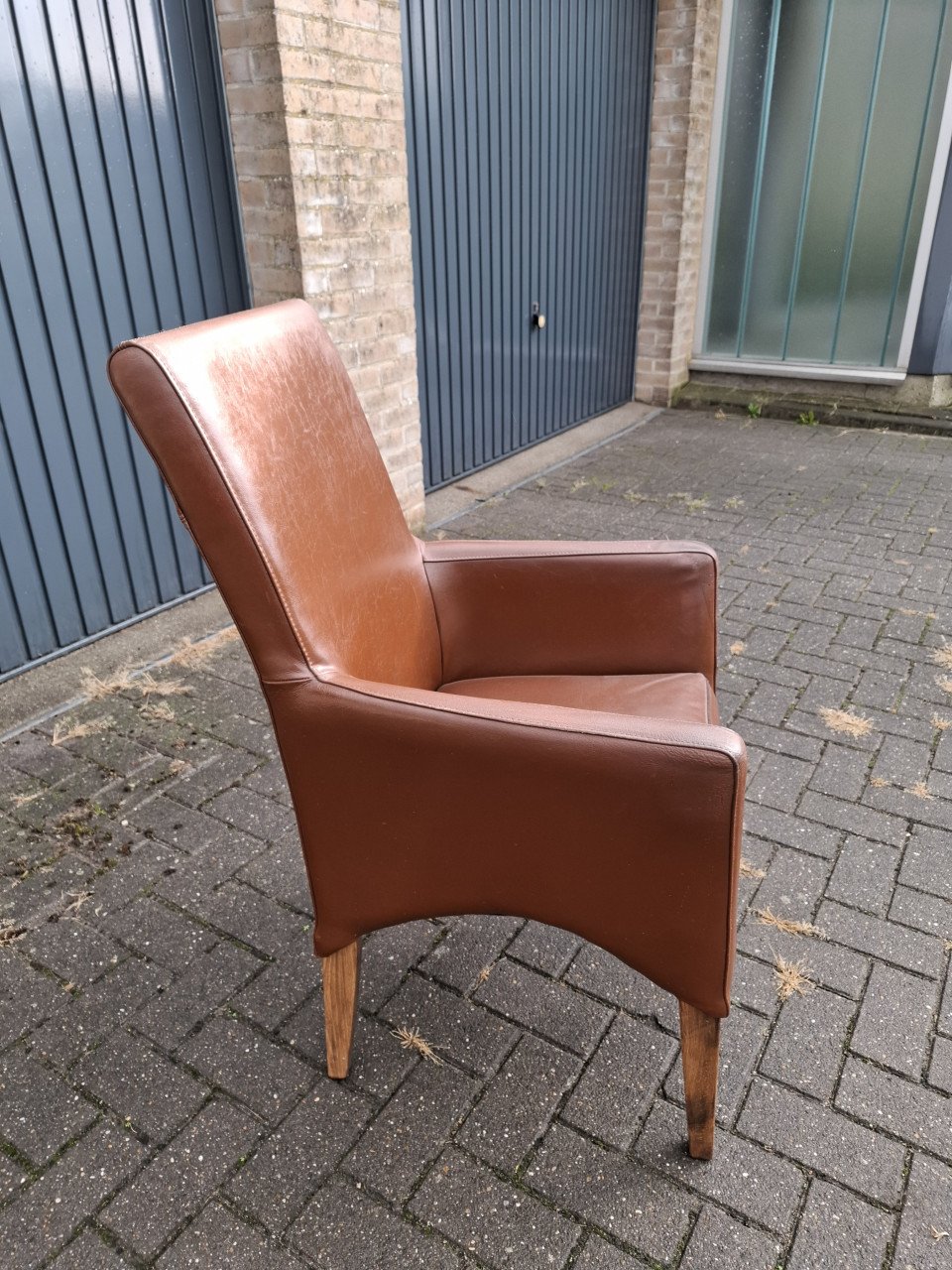 4 stuks leren eetkamerstoelen