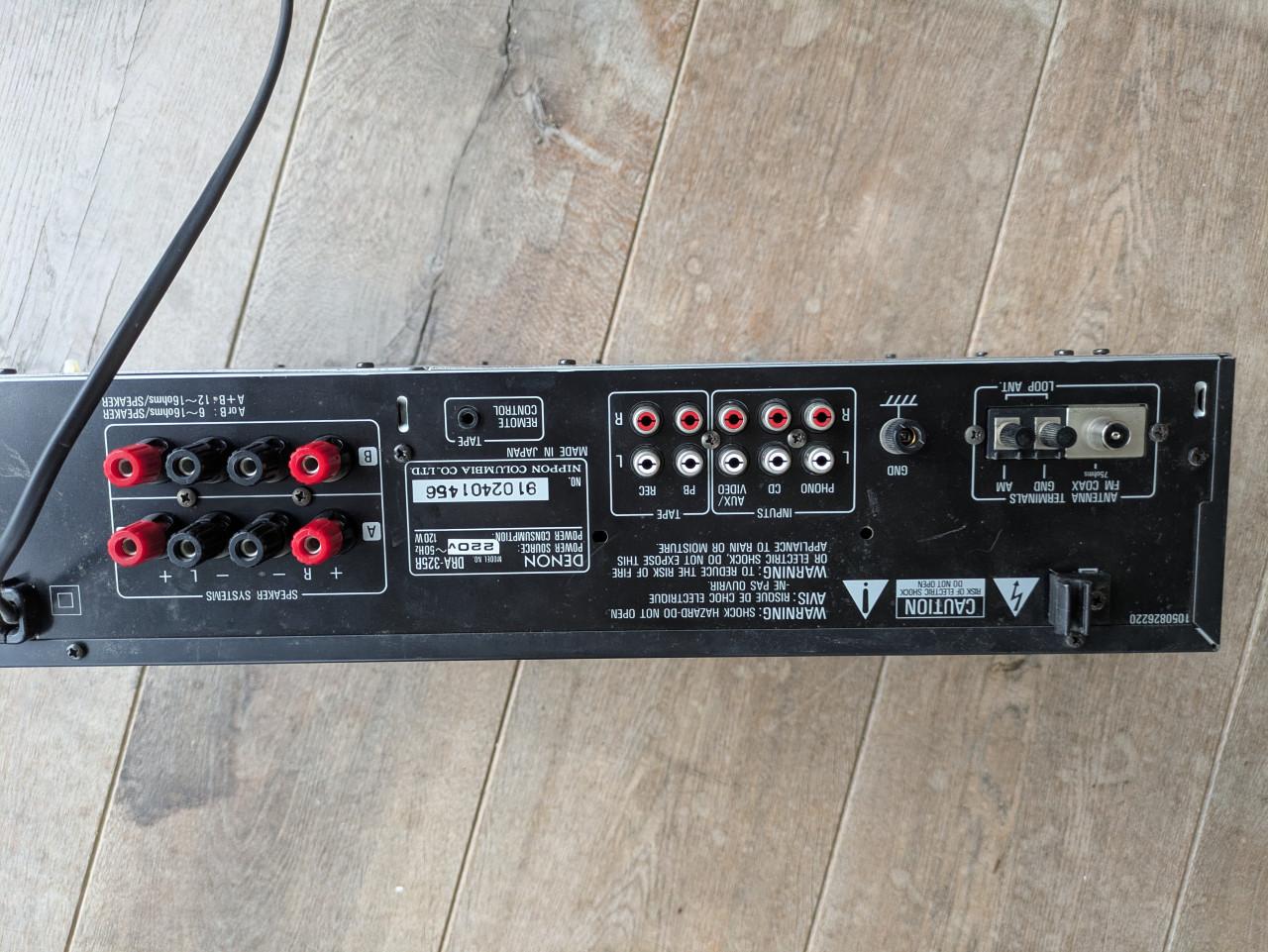 Denon receiver DRA325R 2x40W AM, FM