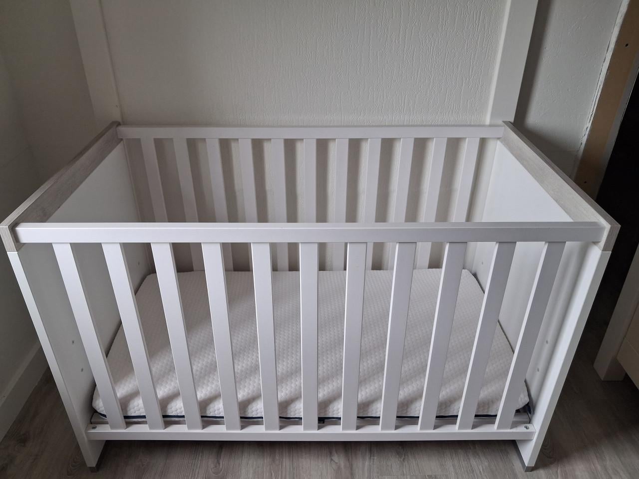 Ledikant-babybedje
