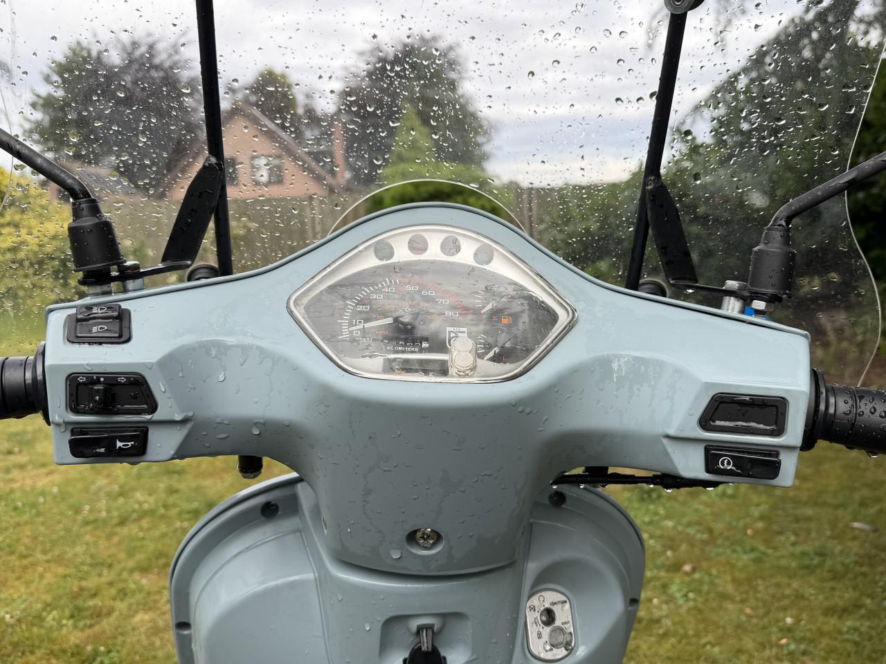 Riva scooter 45 km/u – 2.592 km – Windscherm – Bouwjaar 2023
