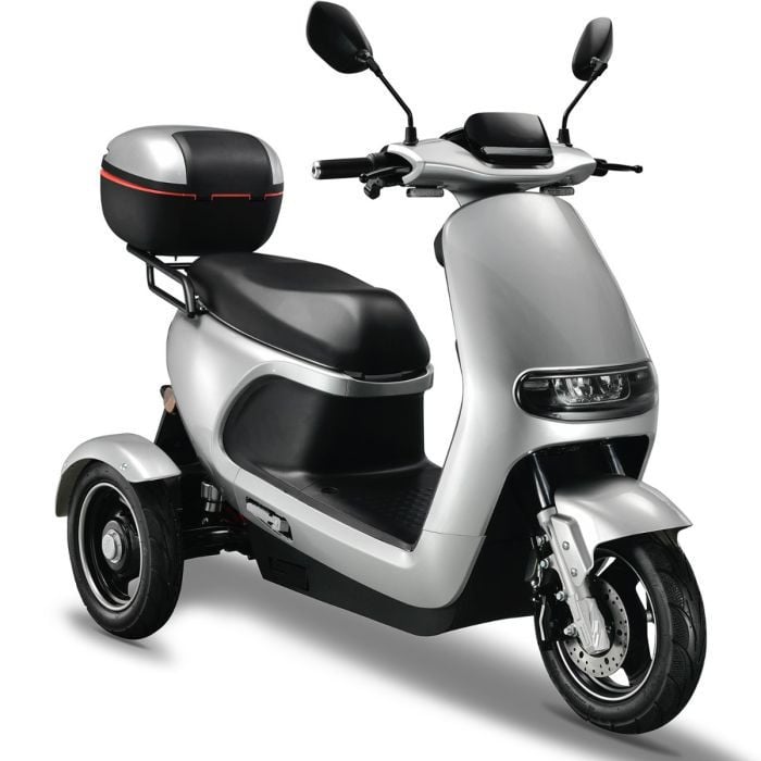 Iva TR3 2.0 scootmobiel. Nu met gratis koffer !
