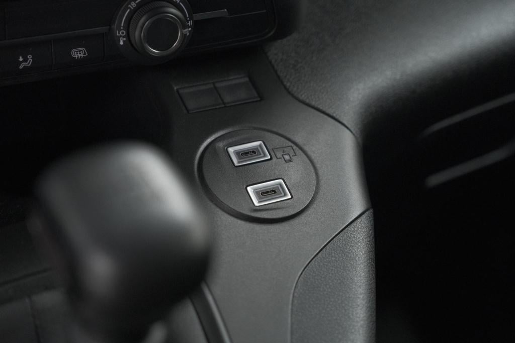 Peugeot Partner 1.5 bluehdi 100 s&s l1 | trekhaak | camera | dodehoekdetect