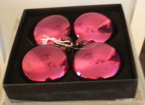 Set van 4 platte paarse glazen kerstbalen