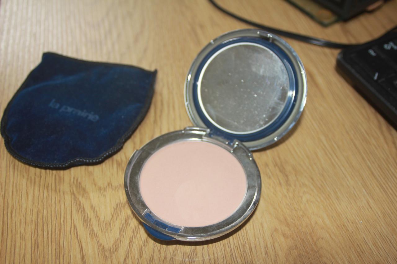Poederdoos van La Prairie
