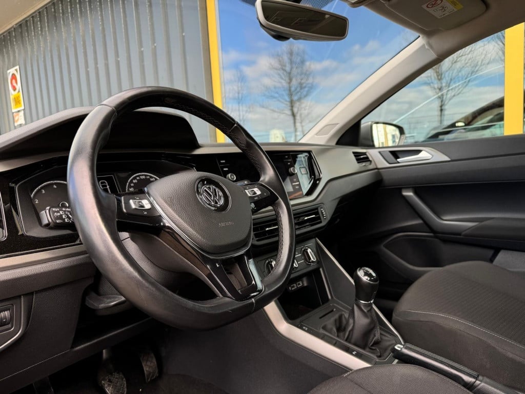 Volkswagen Polo 1.0 tsi
