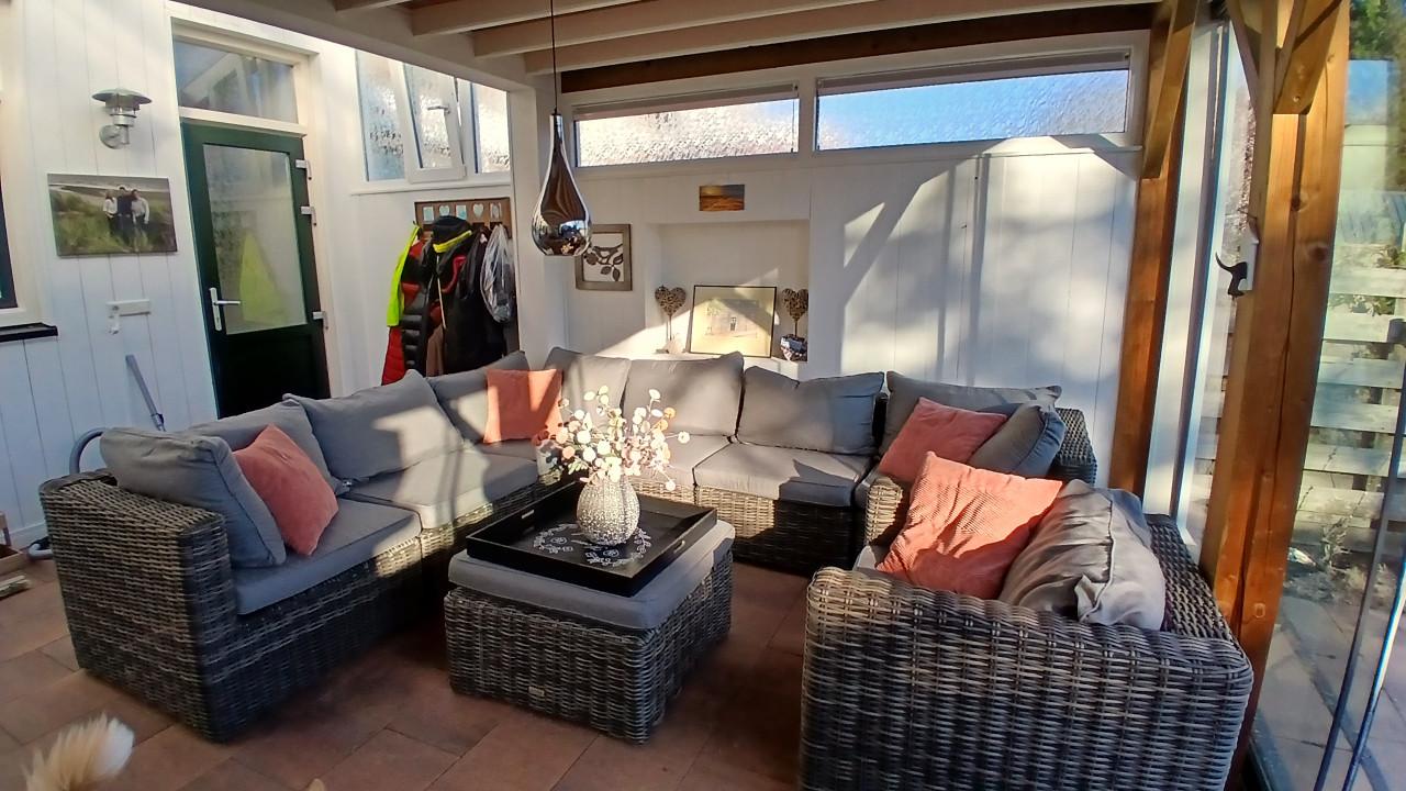 Tuinset loungeset hoek met fauteuil en poef/tafel 8 plaatsen