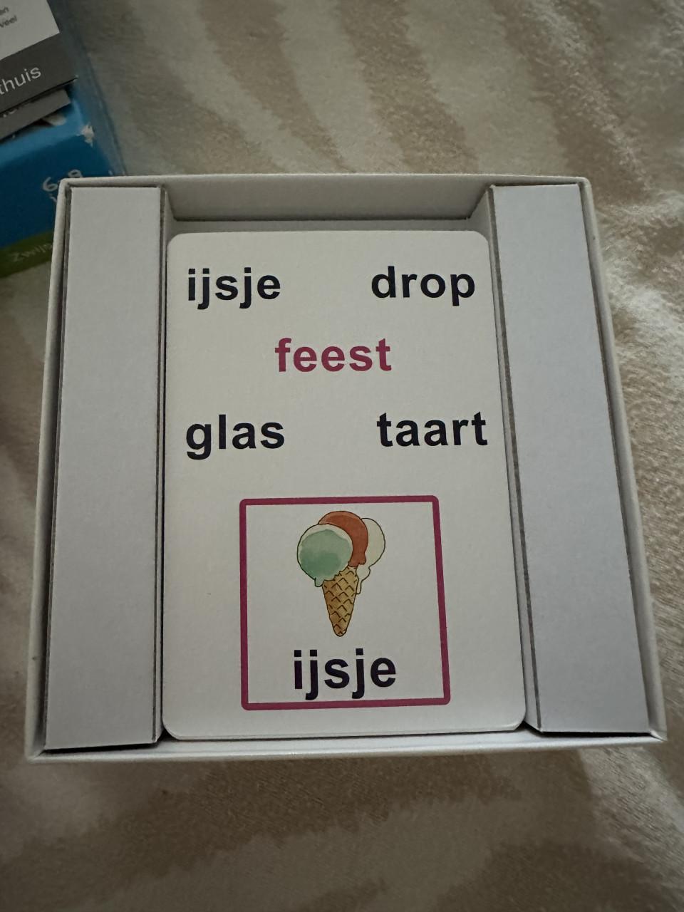 Maan Roos Vis woordje-kwartet