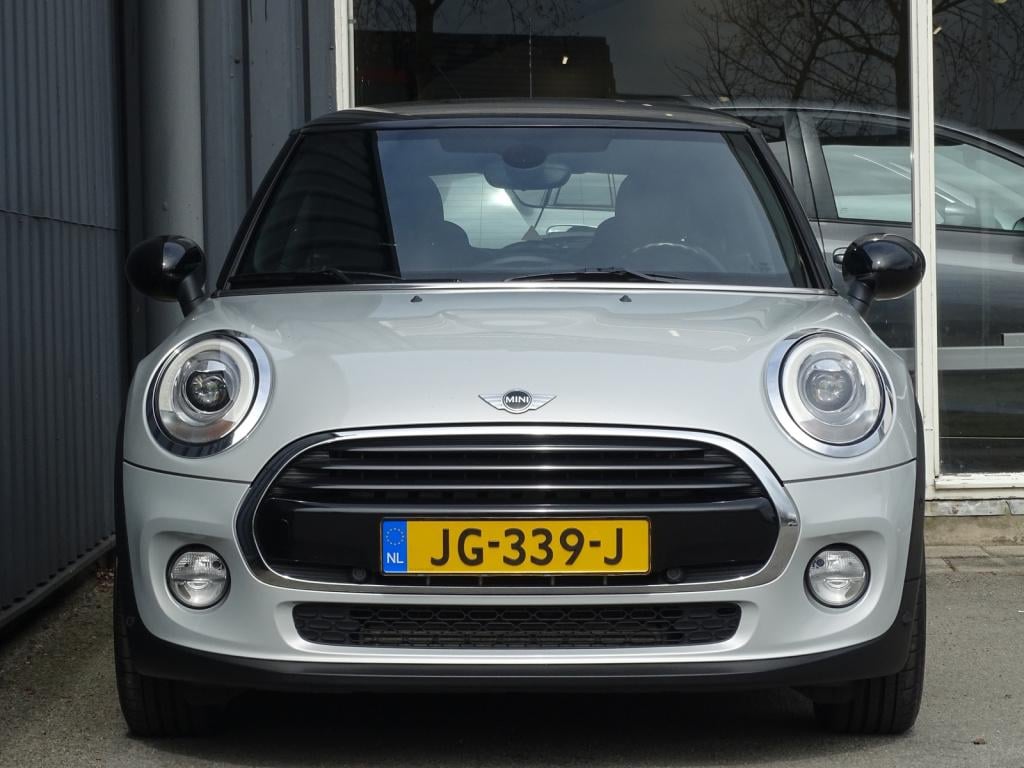 Mini Cooper mini 1.5 business automaat | led