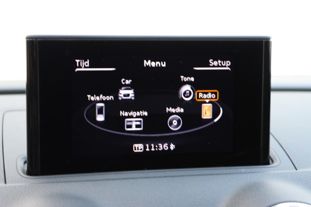 Audi A3 limousine 1.4 tfsi cod ambition pro line s