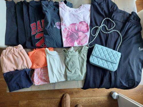 Pakket Dames Kleding maat S/M in zeer goede staat