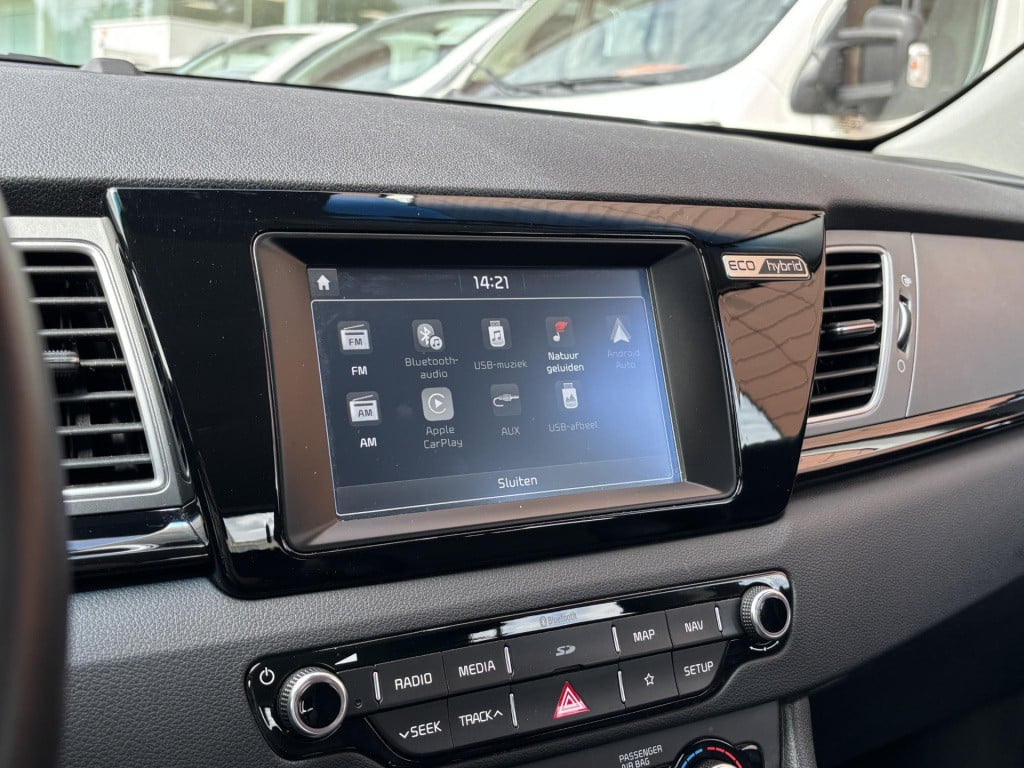 Kia Niro 1.6 gdi hybrid dynamicline | trekhaak | navigatie | camera | apple