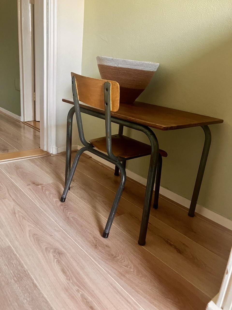 Kinderbureau + stoel Vintage Frankrijk