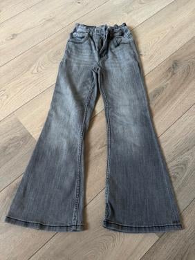 Verschillende broeken maat 122