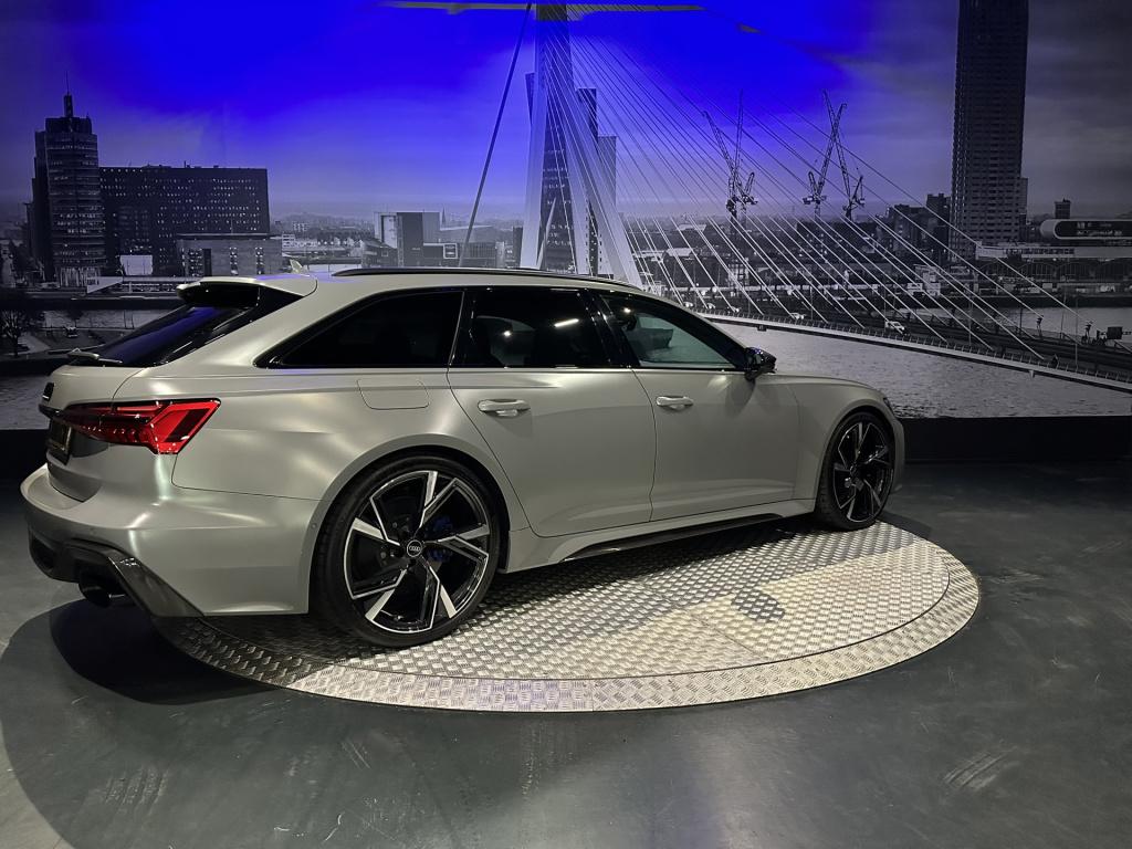 Audi Rs6 avant tfsi quattro *keramisch*hud*b&o*dynamic plus*