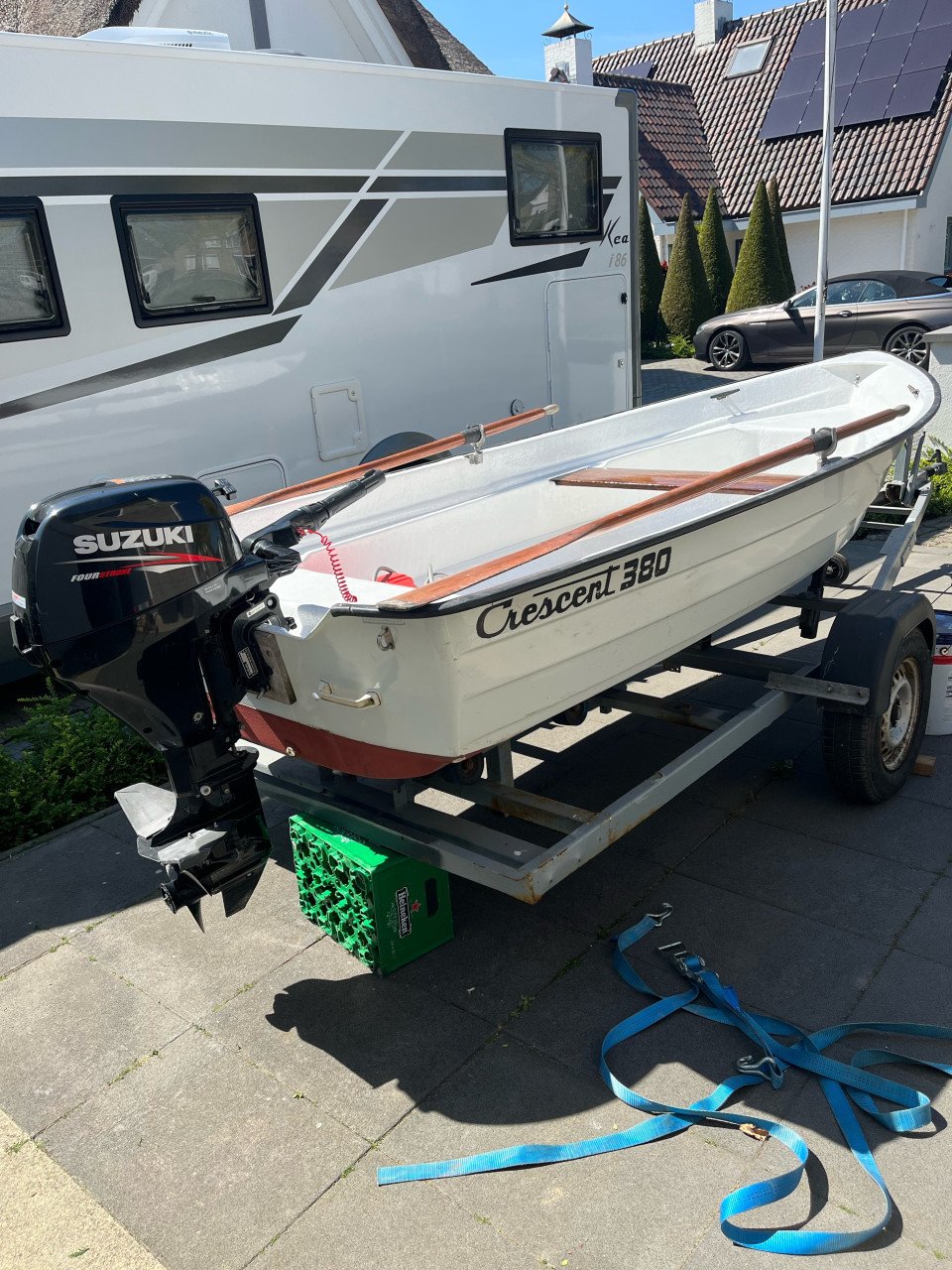 Crescent 380 met suzuki 8 pk