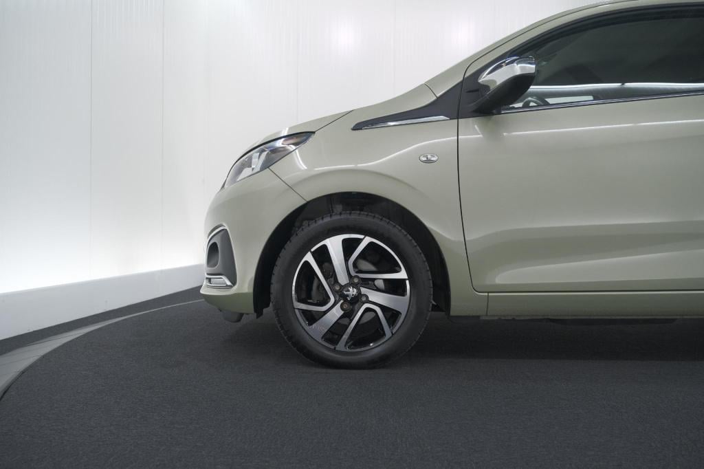 Peugeot 108 1.0 e-vti allure | camera | climate control | apple carplay | 1