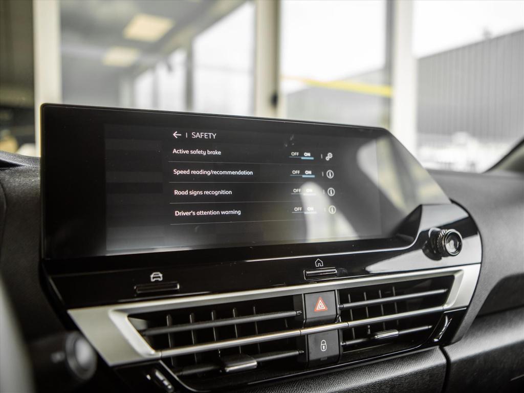 Citroen Ë-c4 ev 50kwh 136pk you