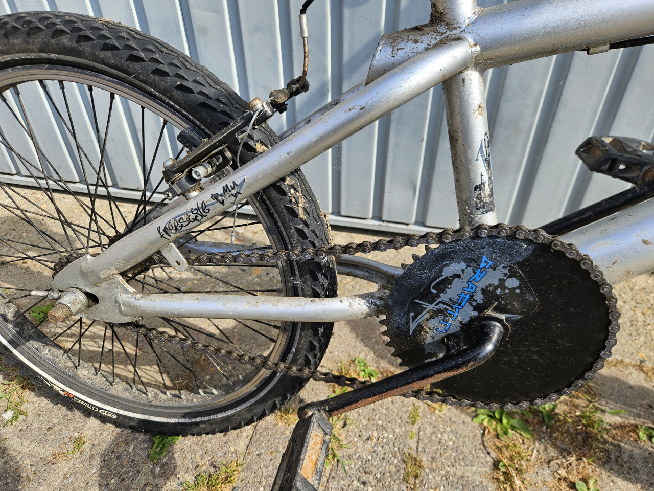 Montego Graffiti BMX