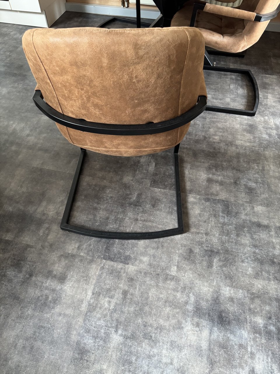 4 eetkamer stoelen te koop