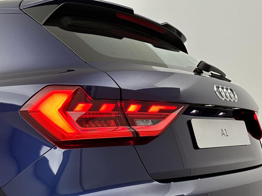 Audi A1 Sportback s edition (a02) 25 tfsi 70 kw / 95 pk s