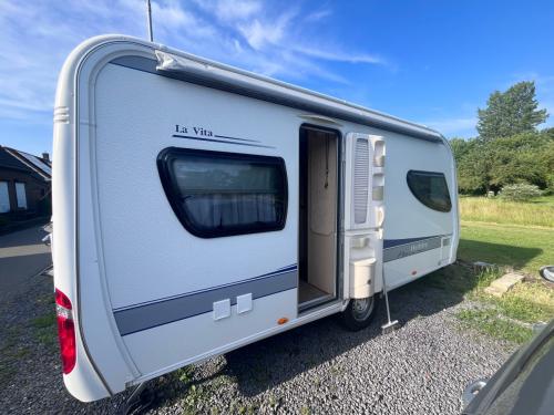 Hobby La Vita 460 ufe met volaut mover airco etc