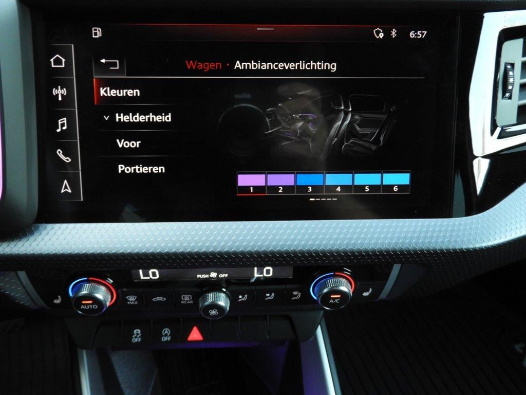 Audi A1 Sportback 35 tfsi s line edition one 1.5 tsi (4 cilinder) bang&oluf