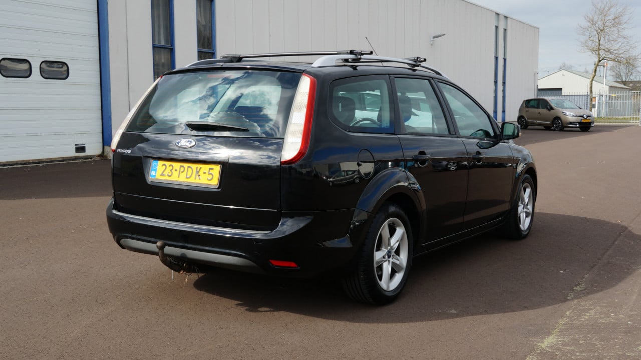 Ford FOCUS Wagon 1.6 Comfort Rijklaar