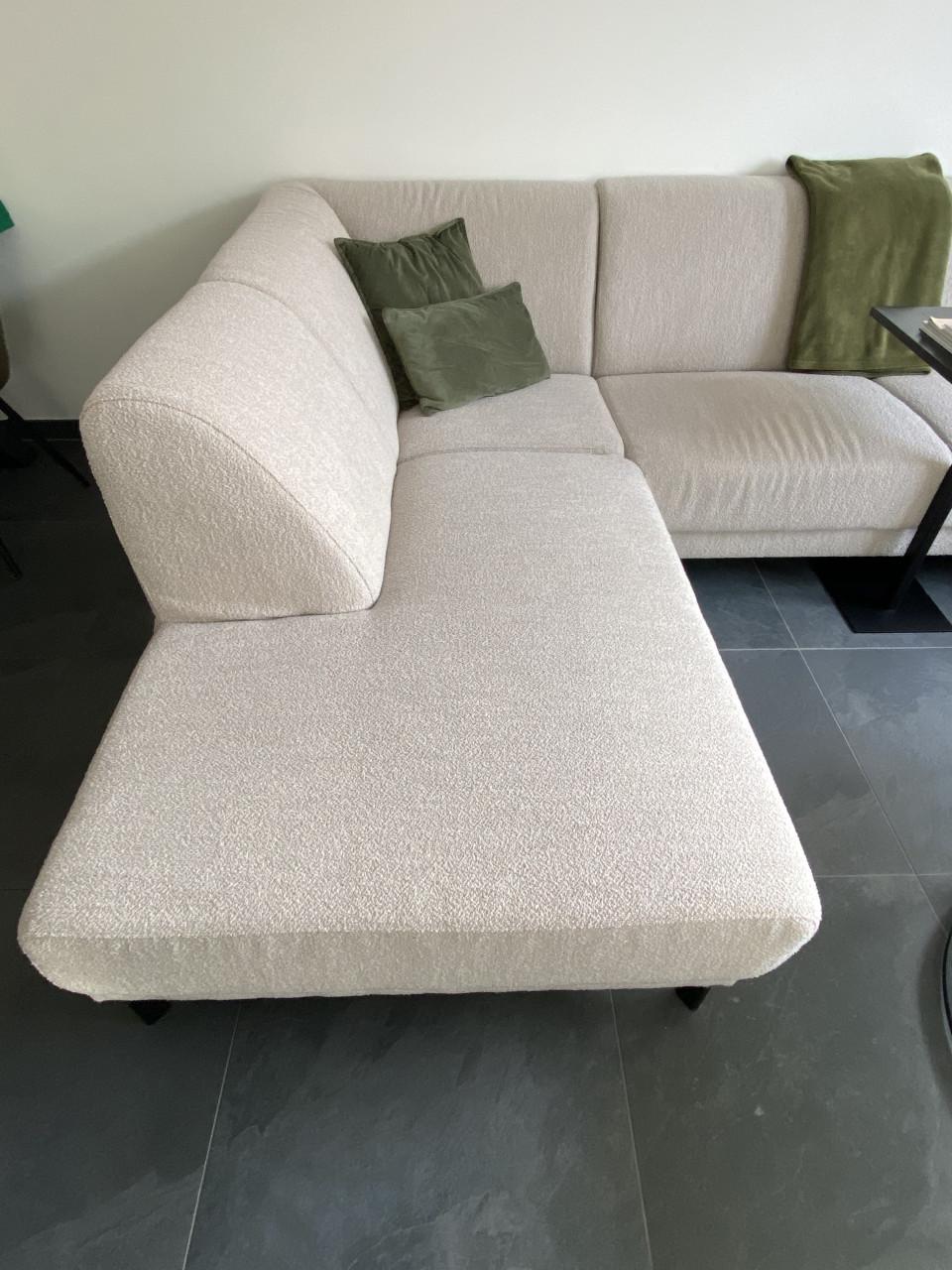 Luxe U-vormige bank, ruim, comfortabel en stijlvol