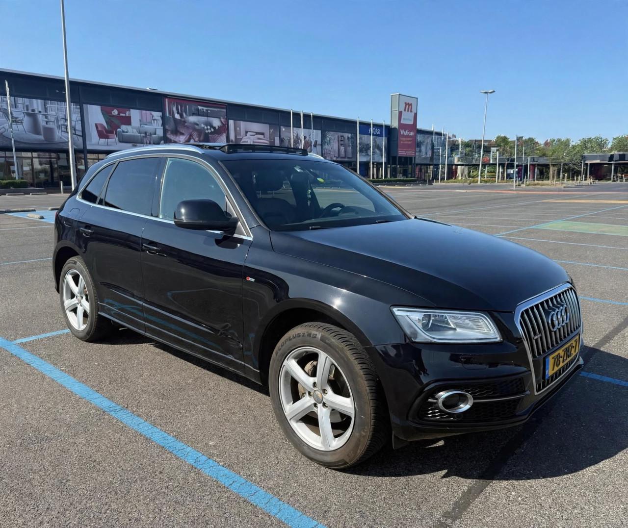 Audi Quattro Q5  2.0.  TFSI S line te koop.