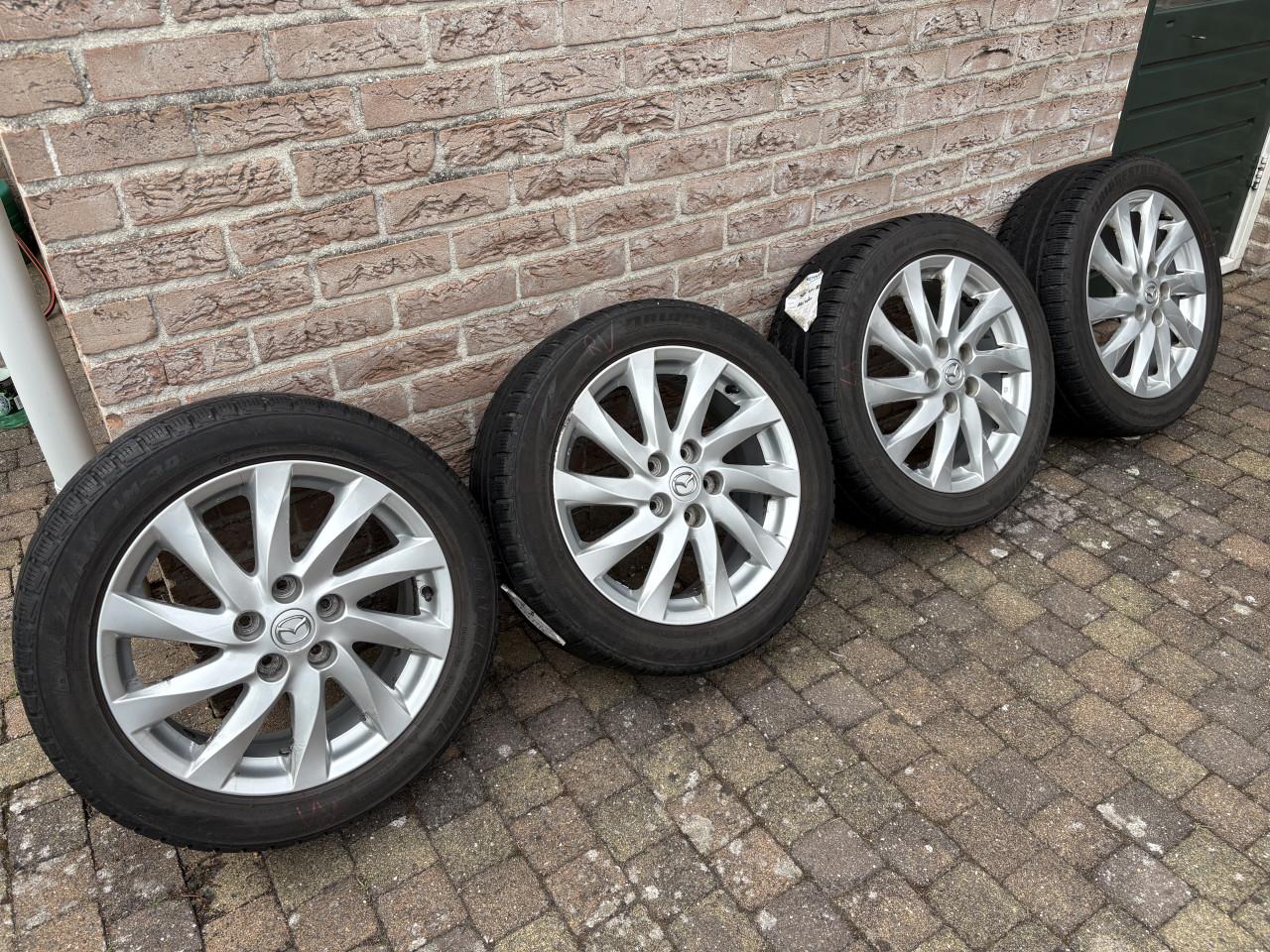 Winterbanden en velgen