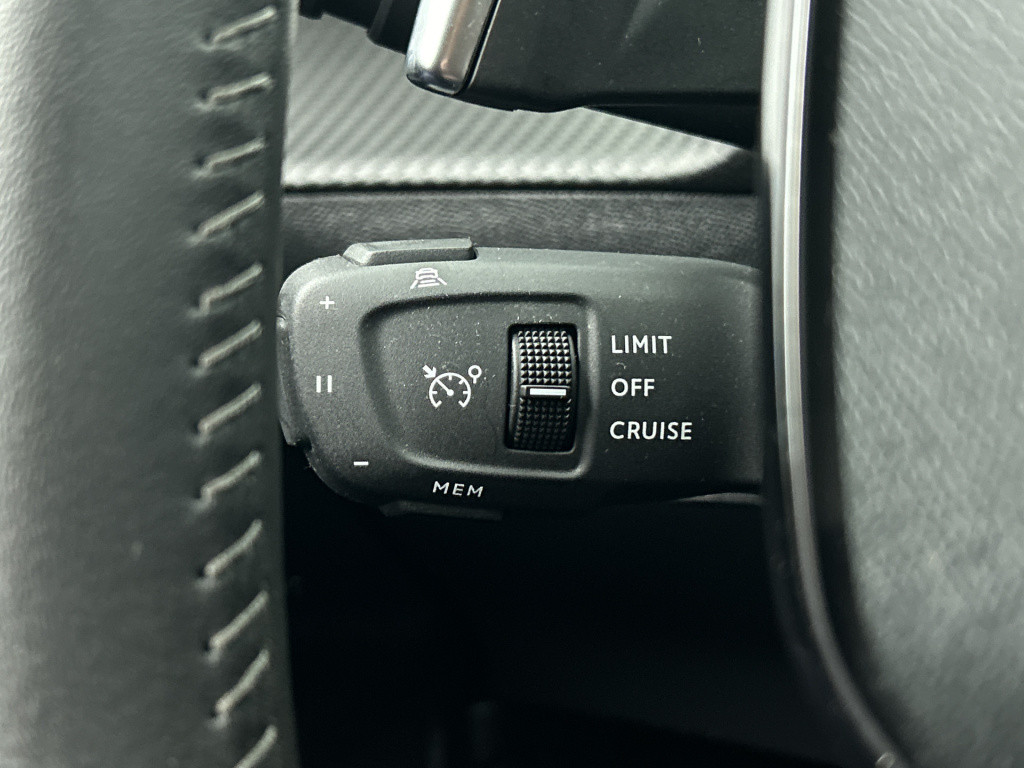 Peugeot 2008 130pk automaat allure pack | rijklaar | navigatie | parkeercam