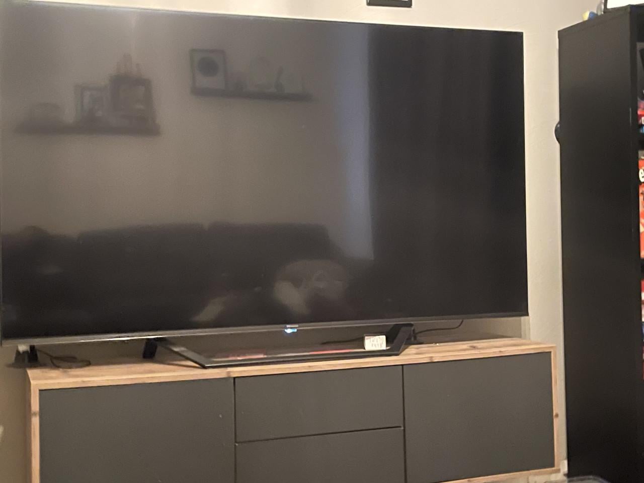 Hissense 65inch smart tv