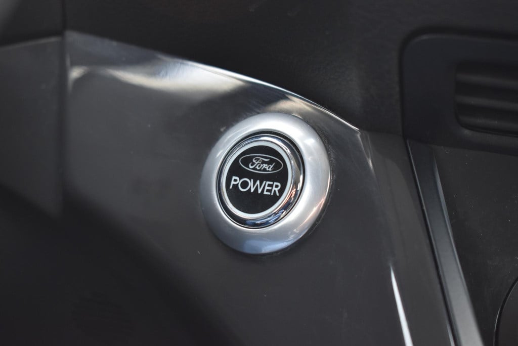 Ford Kuga 1.6 titanium 4wd | automaat | climate control | adaptieve cruise 
