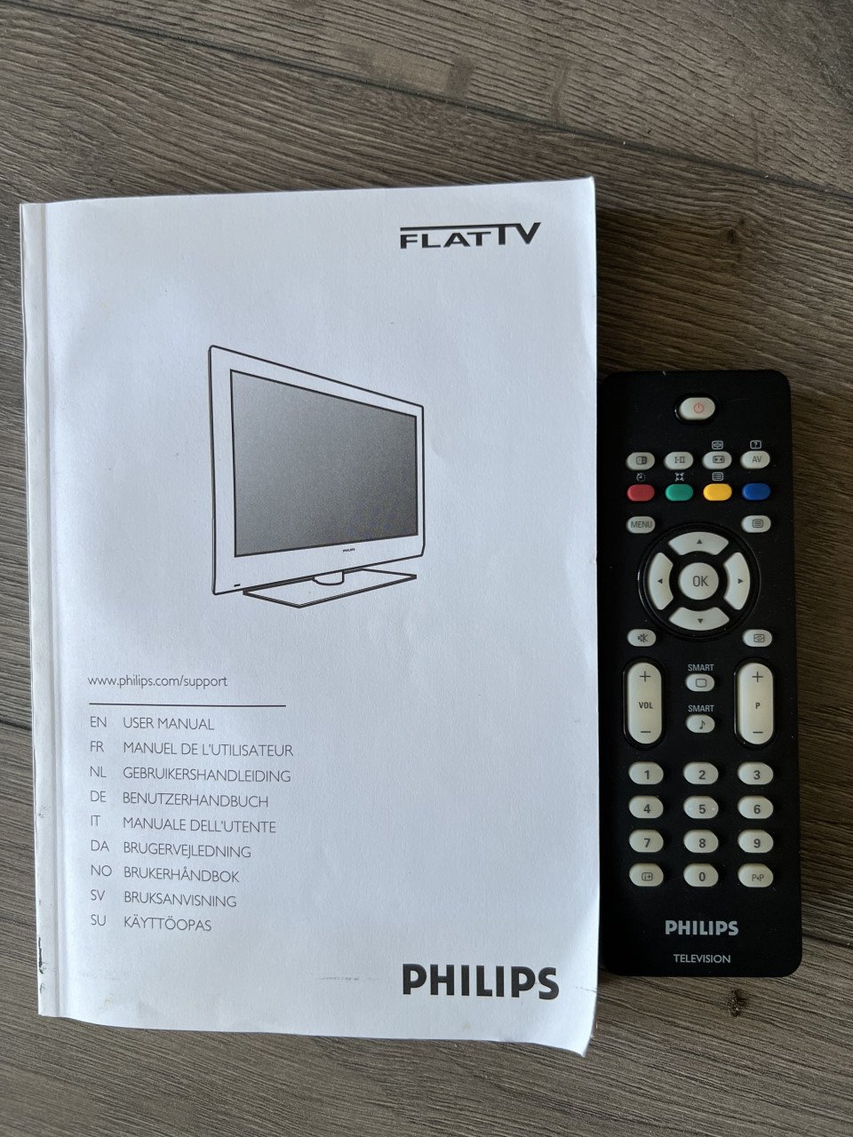 Philips TV 42PFL3312/10 zwart
