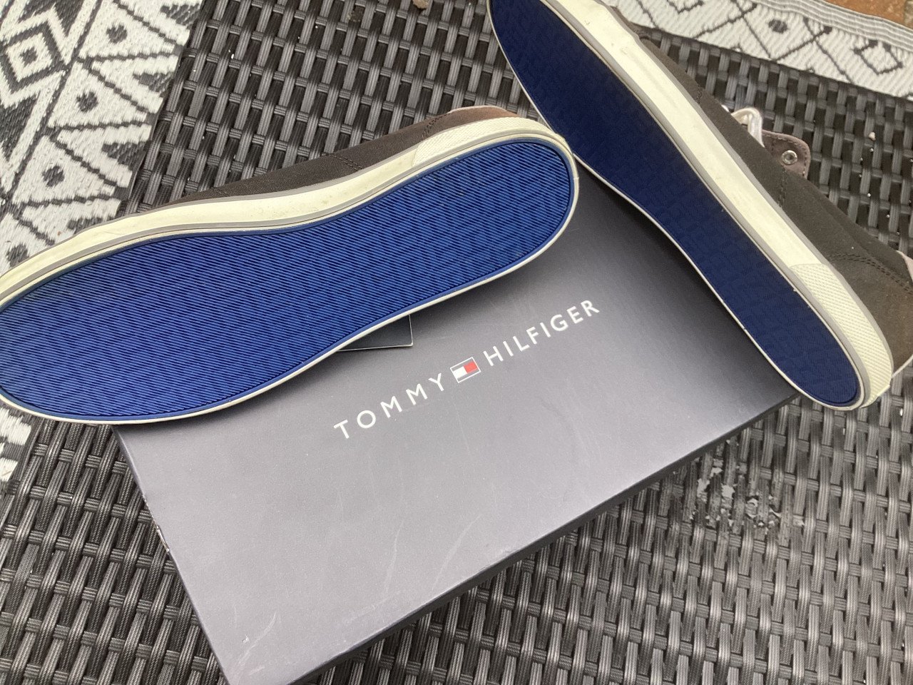 Nieuwe Tommy Hilfiger sneakers
