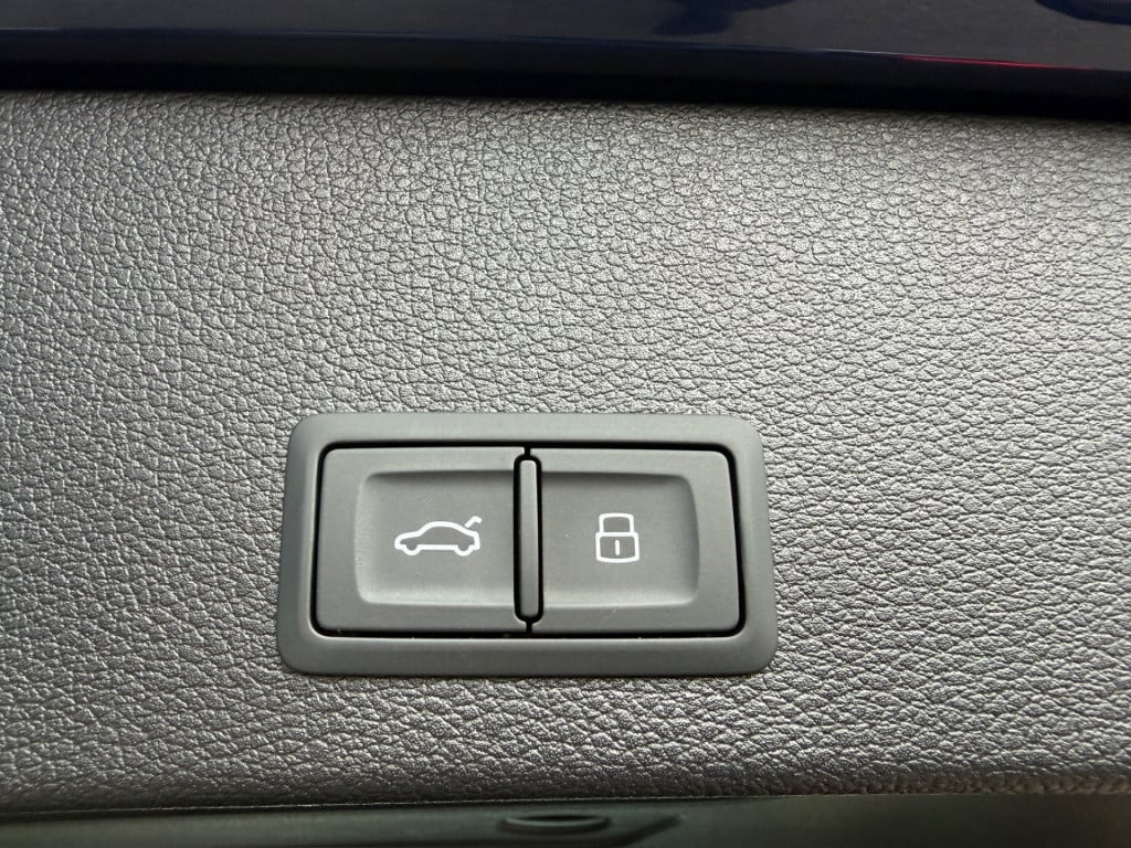 Audi Q2 35 tfsi 150pk s-tronic advanced | keyless | camera | carplay | elek